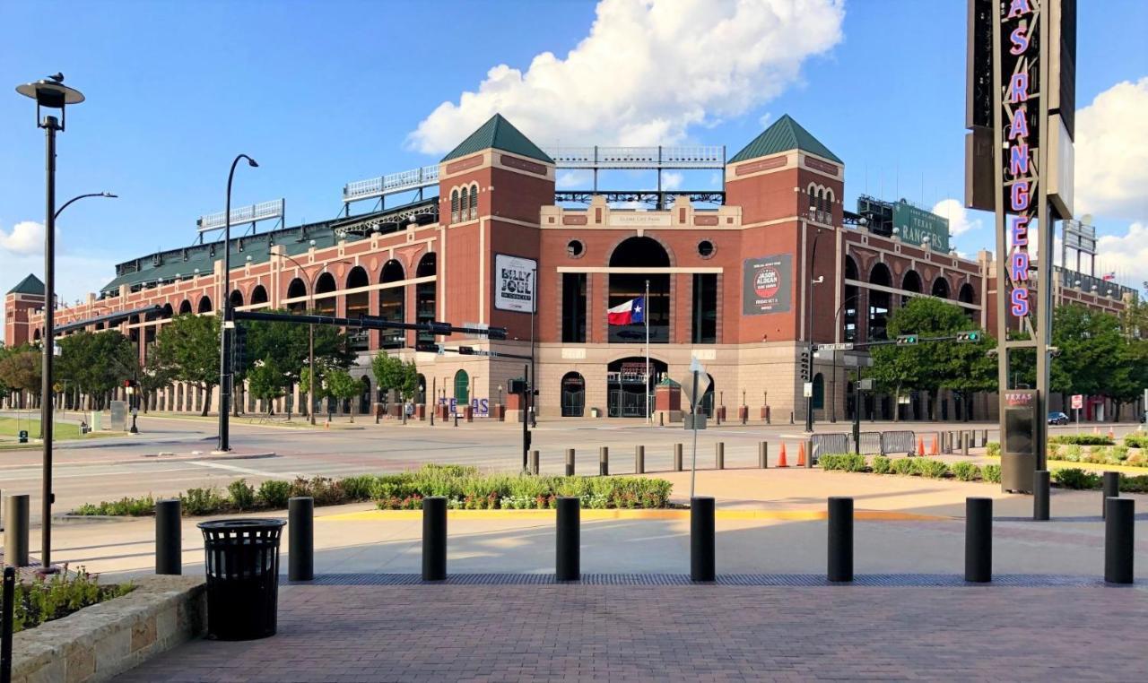 Family Friendly 2Bdrm-Walk To At&T/Cowboys Stadium Arlington Buitenkant foto